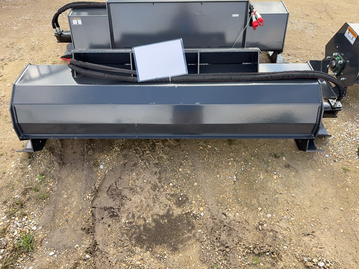 unused-2026-skid-steer-hydraulic-rotary-tiller-attachment-image-1