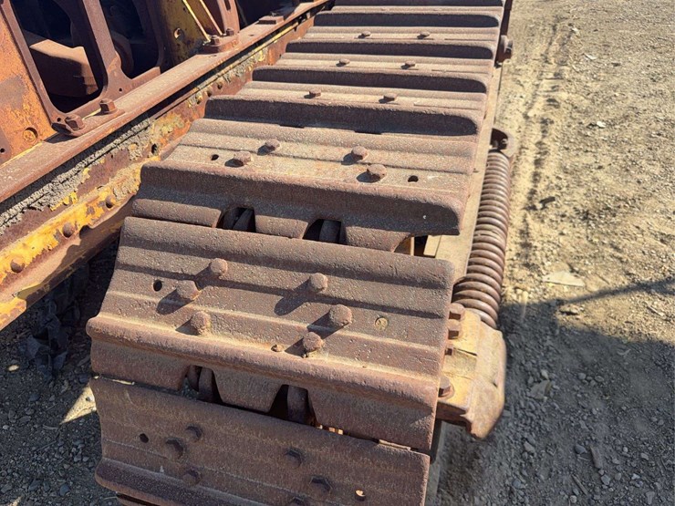 caterpillar-65-image-6