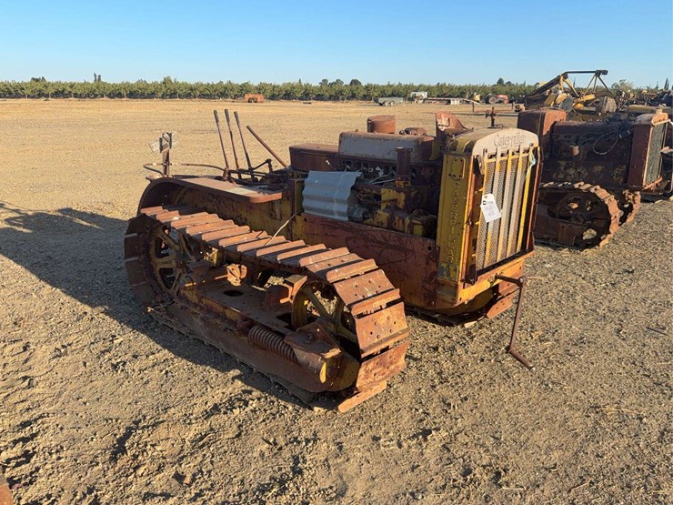 caterpillar-twenty-two-image-4