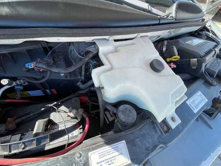 1999-chevrolet-3500-image-46