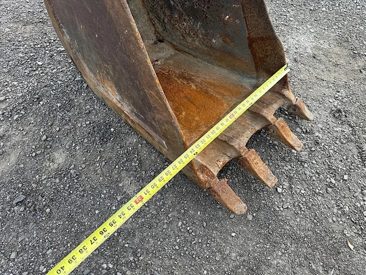 takeuchi-tb070-image-21