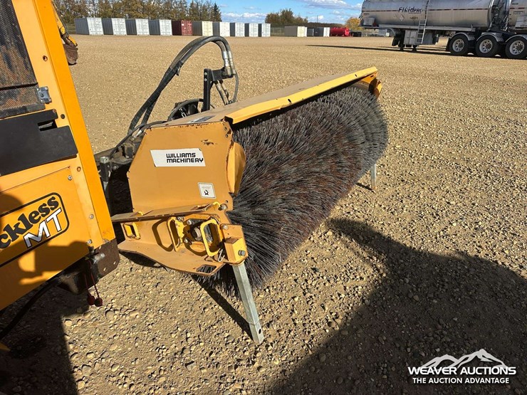 2002-trackless-mt5t-image-71