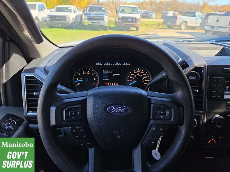 2017-ford-f150-image-18