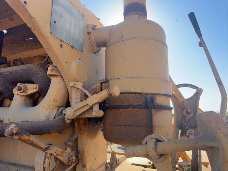 caterpillar-d7-image-38