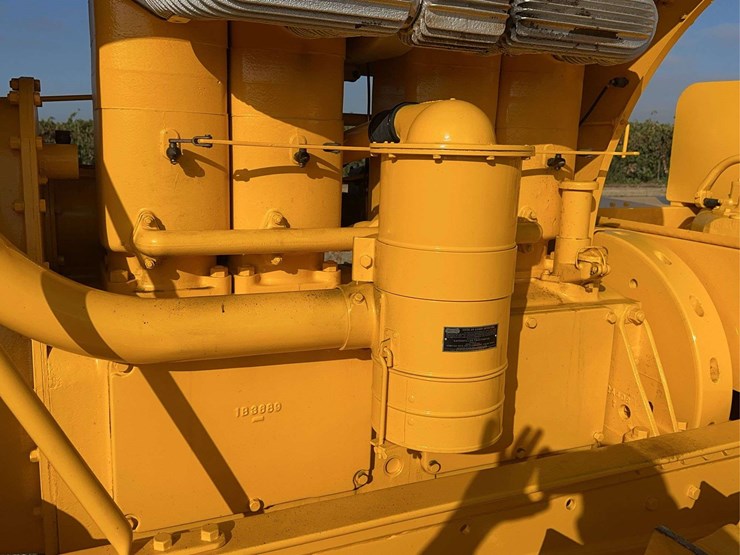 caterpillar-seventy-gas---complete-nut-and-bolt-restoration!-image-49