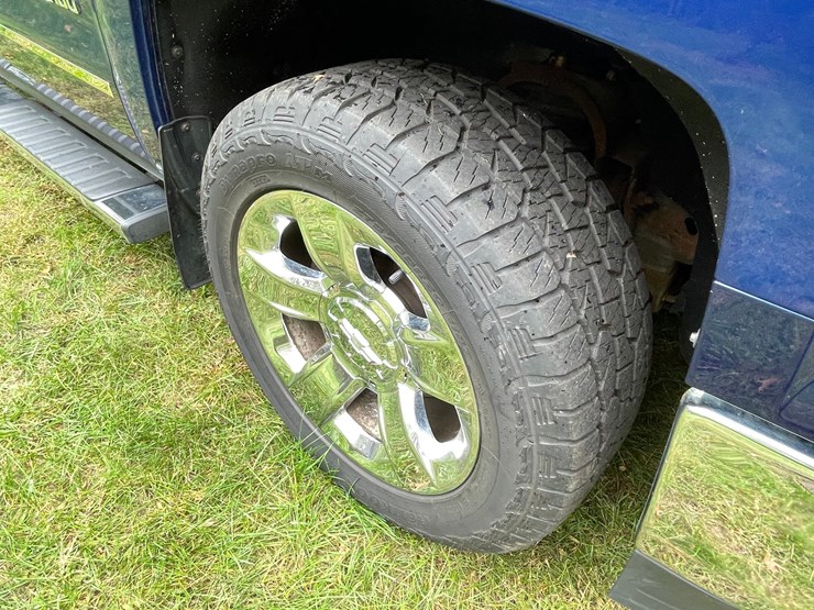 2014-chevrolet-1500-image-43