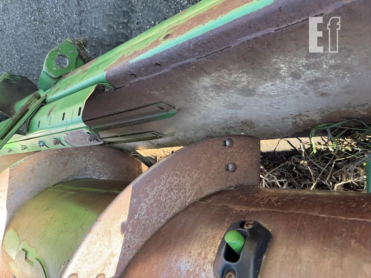 2011-john-deere-635f-image-21