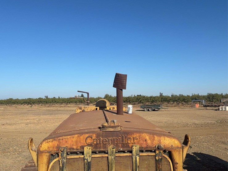 caterpillar-d7-image-11