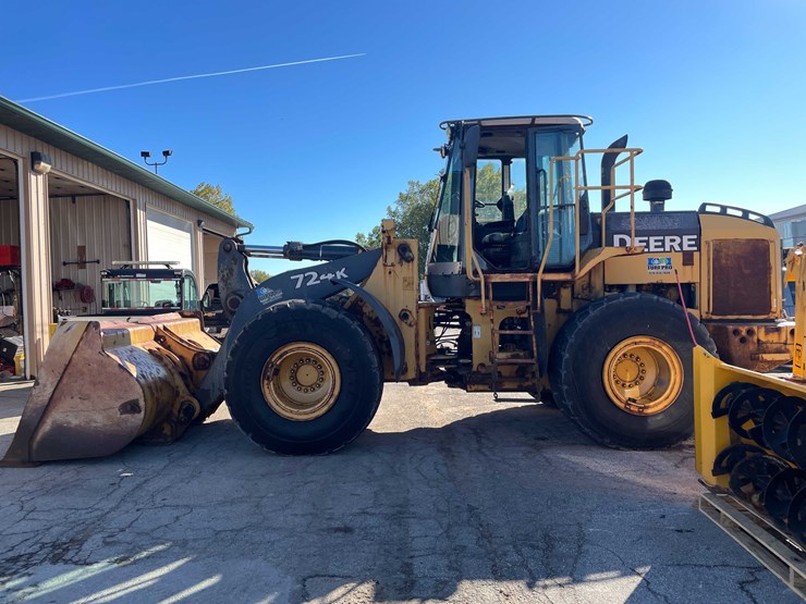 deere-724k-image-1