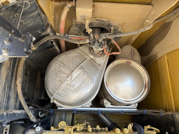 2019-caterpillar-930m-image-50