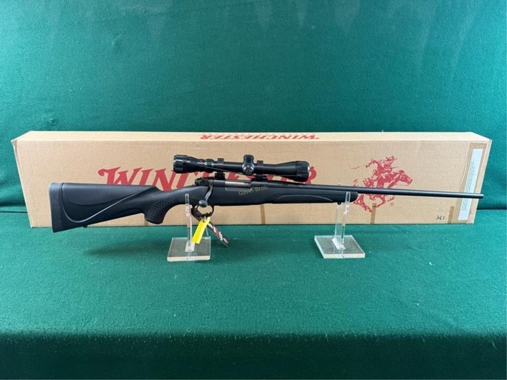 nib-winchester-mdl.70-223-wssm-rifle-image-1