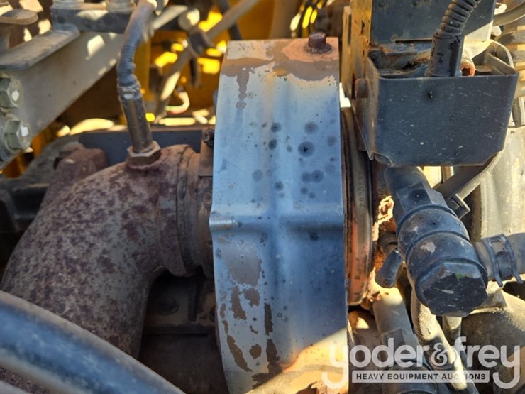 komatsu-pc210-image-63