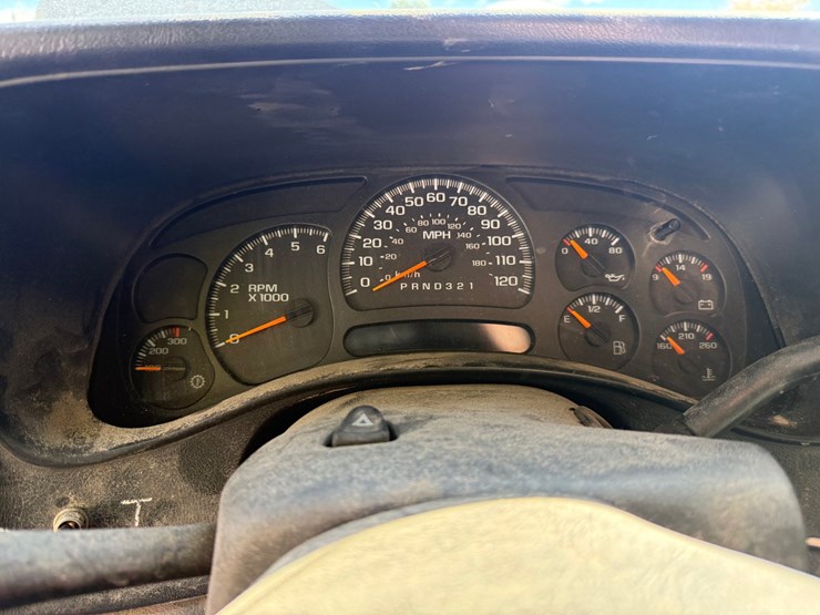2006-chevrolet-2500-image-51