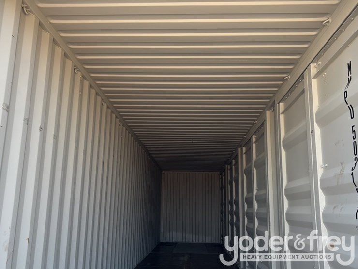 40'-multi-door-container-image-11