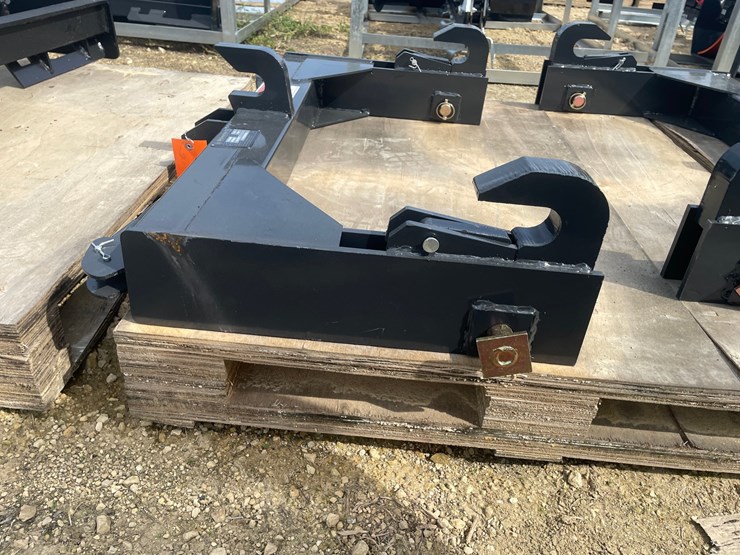 #2038-•-wolverine-tractor-quick-hitch-mount-image-7