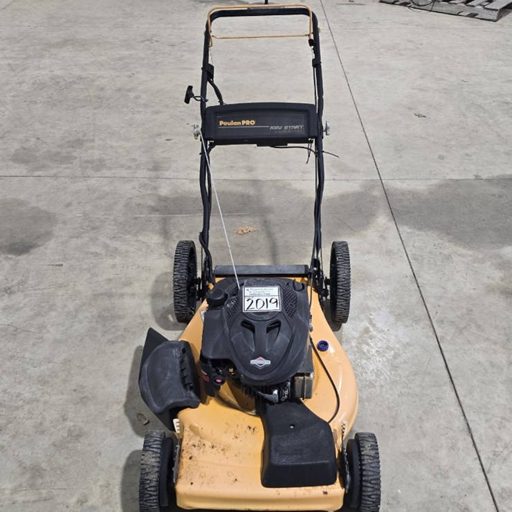 Poulan Pro Push Mower