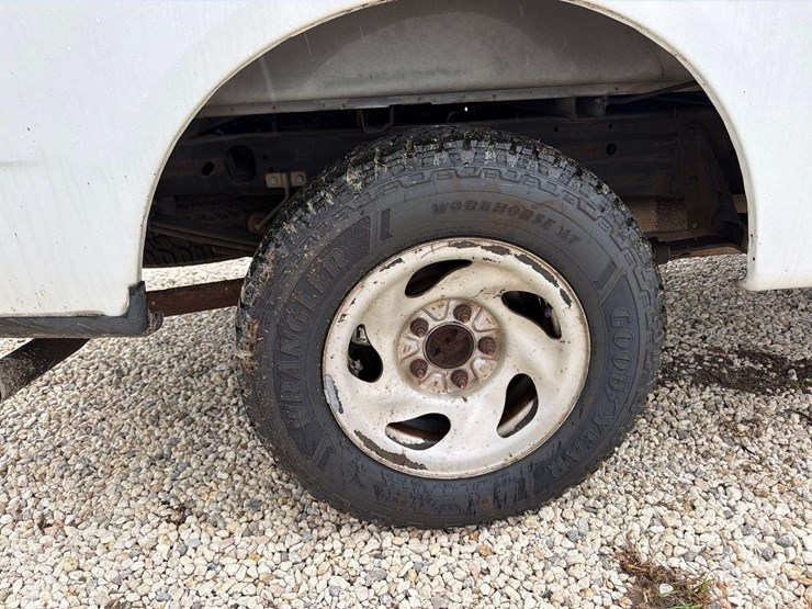 2003-ford-f150-image-32