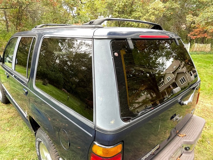 1997-ford-explorer-xlt-image-24