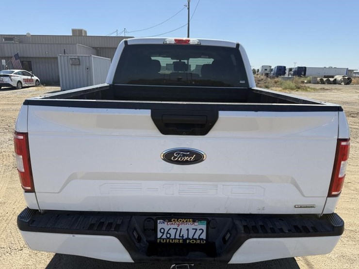 2020-ford-f150-image-8