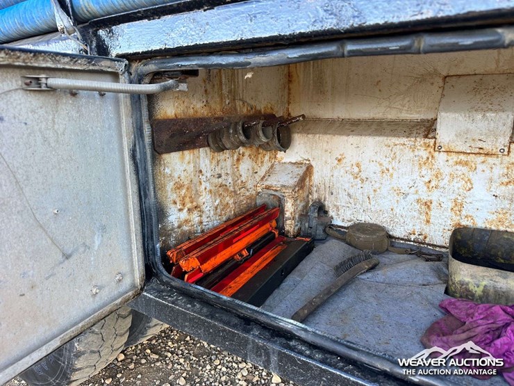 2009-ford-f550-xlt-image-40