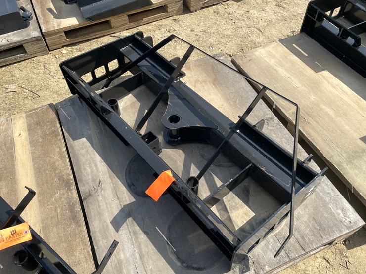 #2032-•-wolverine-skid-steer-pallet-fork-frame-attachment-image-2
