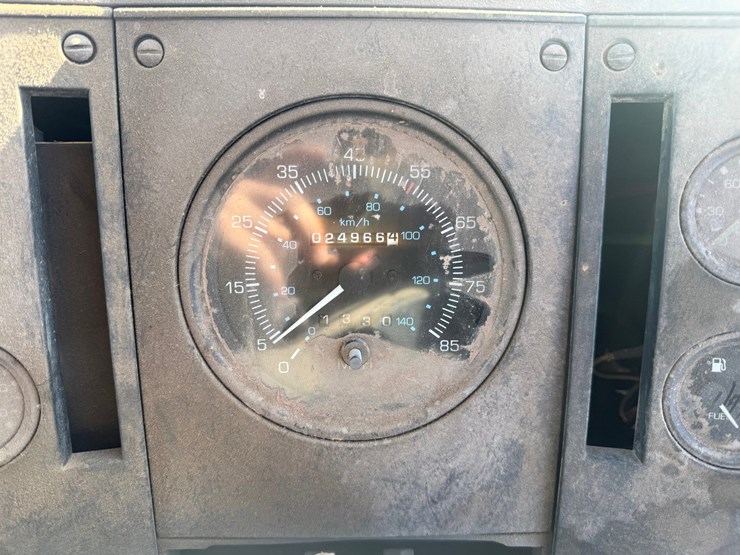 2002-freightliner-fc70-image-71