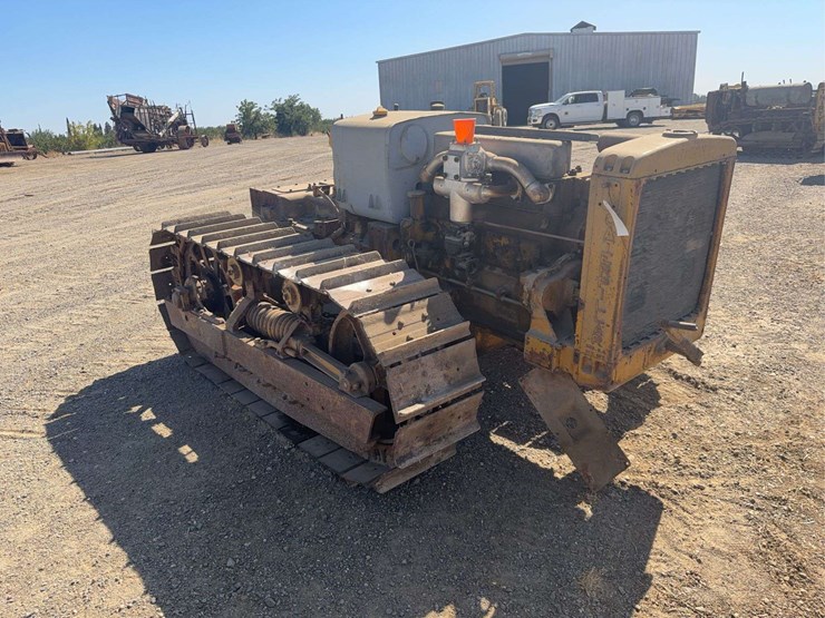 caterpillar-30-image-8