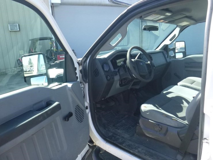 2014-ford-f250-image-5