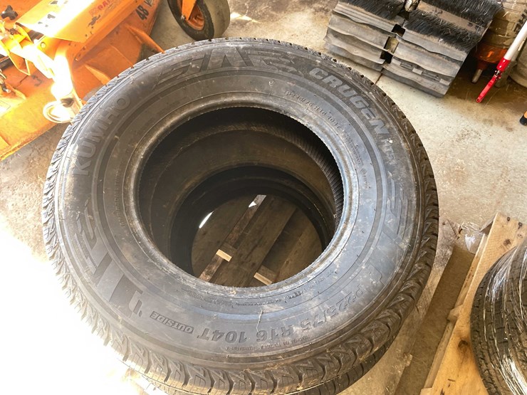#1859-•-(2)-firestone-destination-tires-and-(1)-kumho-crugen-ht51-tire-image-2