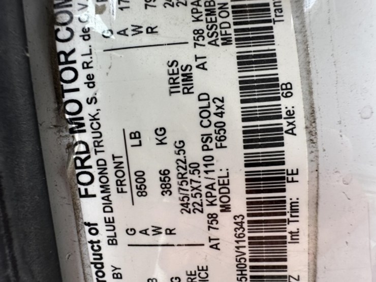2005-ford-f650-image-34