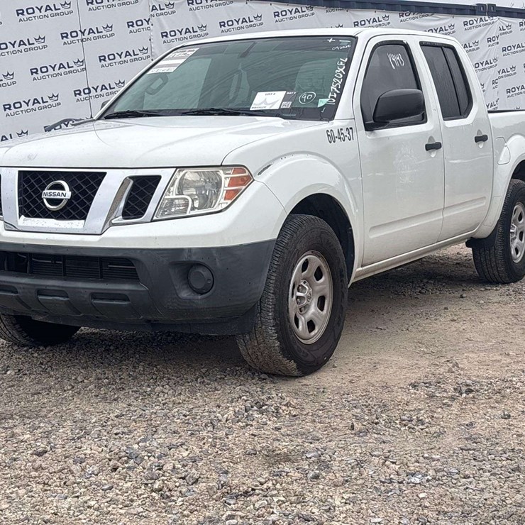 2016 NISSAN FRONTIER