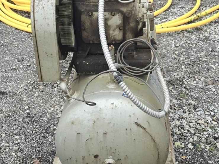 lincoln-air-compressor-image-4