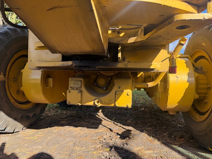 #3534-•-komatsu-gd305a-motor-grader-image-56