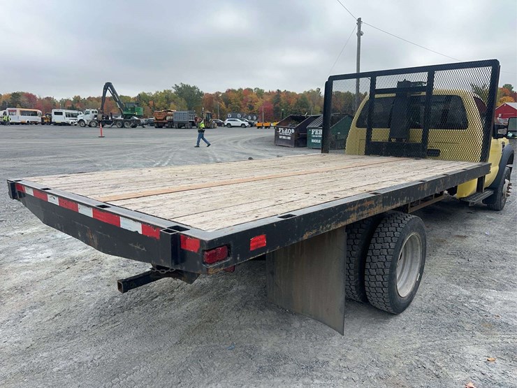 2009-ford-f550-xlt-image-5