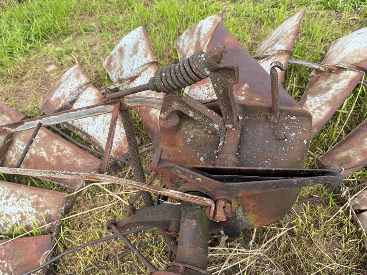 #4046-•-windmill-stand-image-17