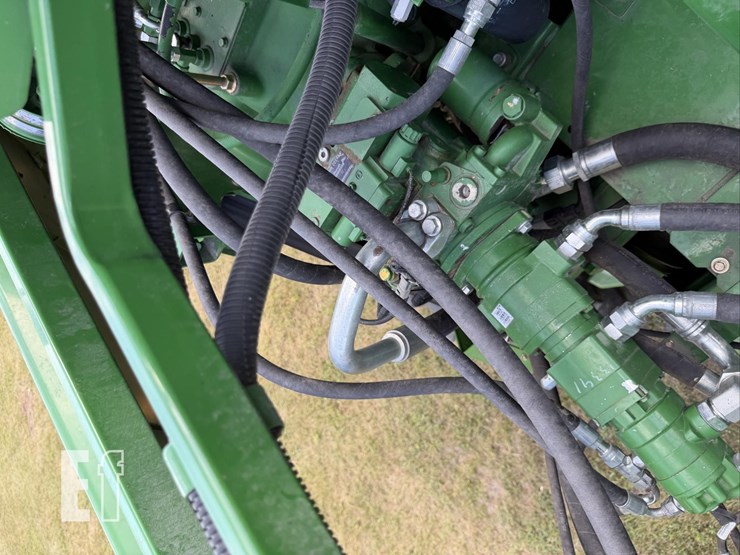 2011-john-deere-9870-sts-image-86