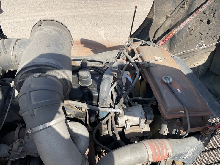 2005-kenworth-t800-image-76
