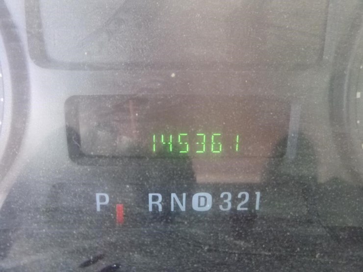 2005-ford-f450-image-28