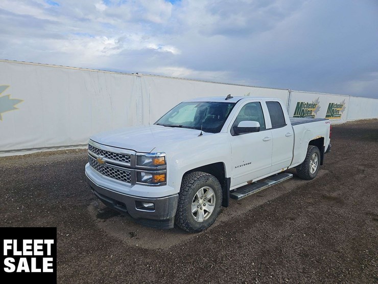 2015-chevrolet-silverado-1500-image-1