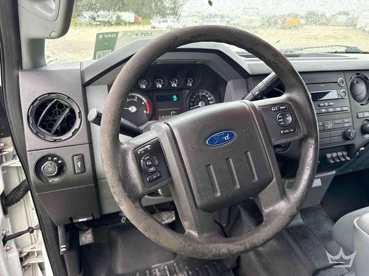 2014-ford-f350-image-13