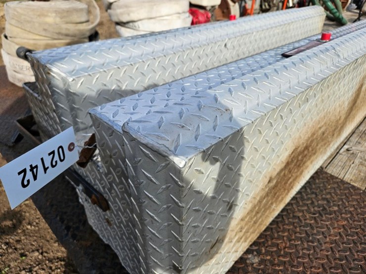 #2142-•-(2)-weatherguard-truck-tool-boxes-image-4