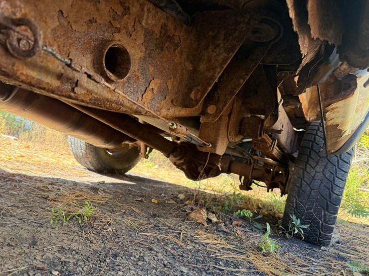 2006-chevrolet-2500-image-38