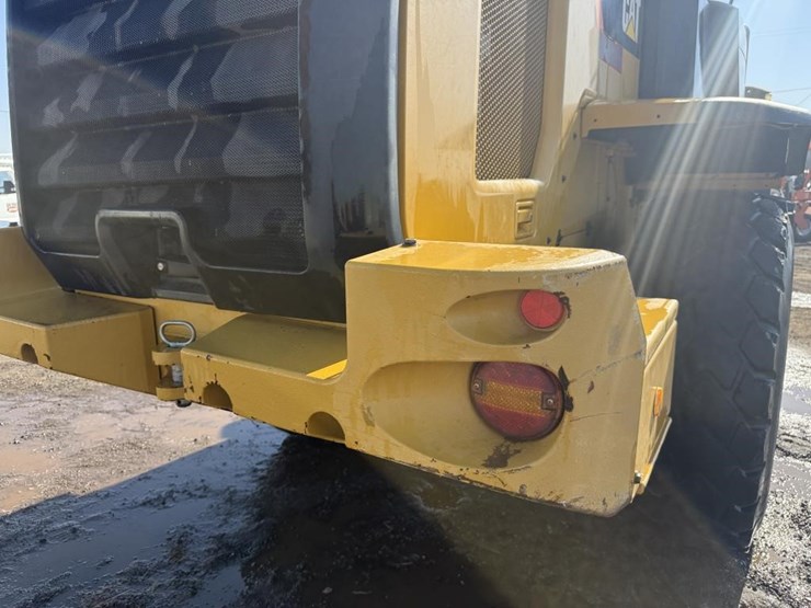 2018-caterpillar-930m-image-33