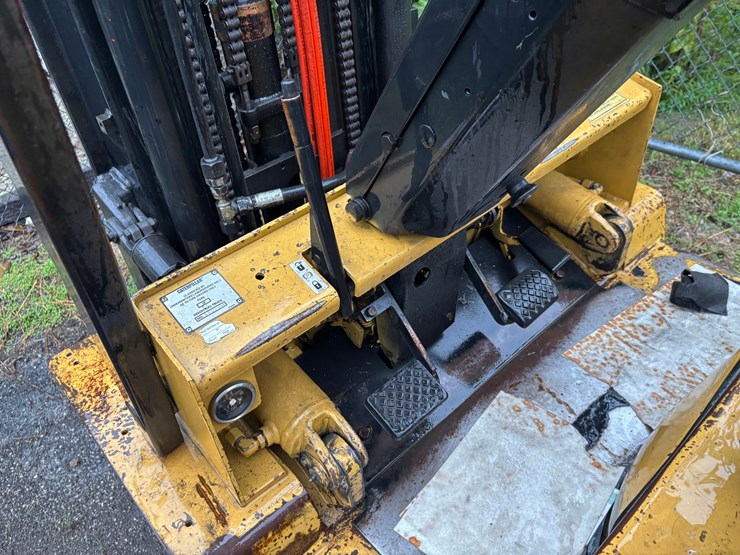 caterpillar-v50b-image-46