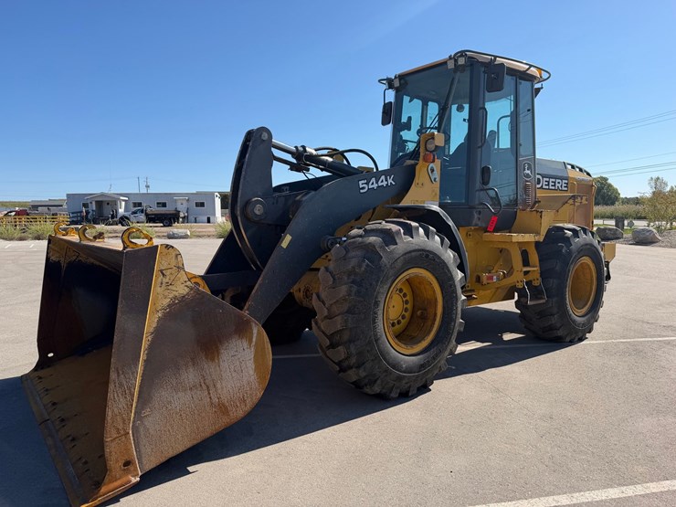 deere-544k-image-1