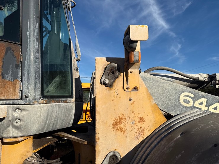 deere-644j-image-77