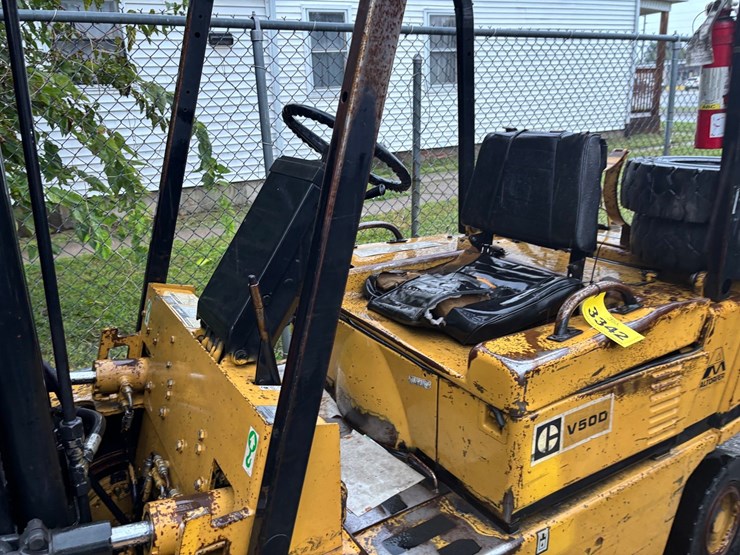 caterpillar-v50b-image-10