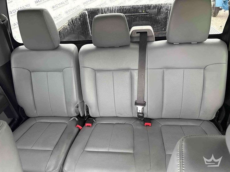 2014-ford-f350-image-22
