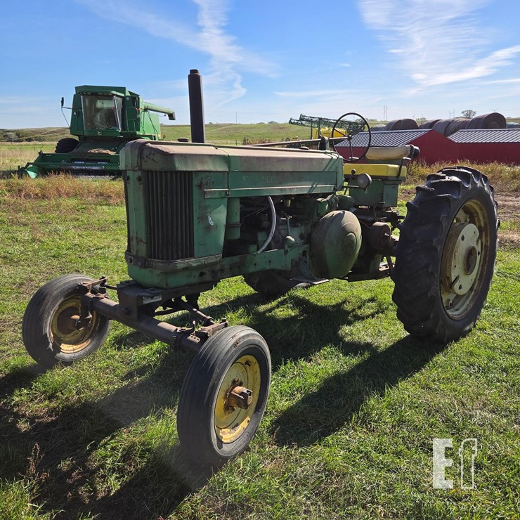 JOHN DEERE 60