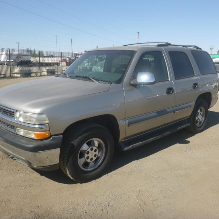 2002 CHEVROLET TAHOE